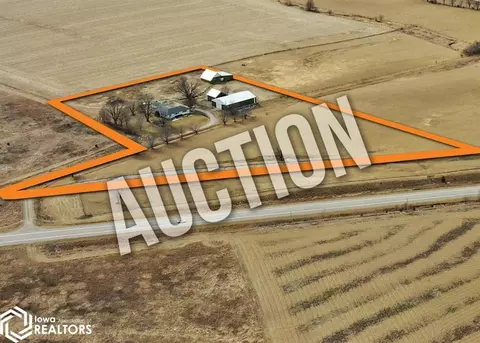 2821 Ia-92, Ainsworth, IA 52201