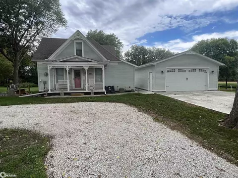 456 S Oak St, Avoca, IA 51521