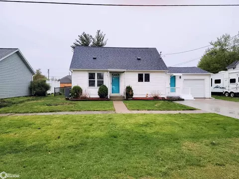 208 E Wapello St, Agency, IA 52530