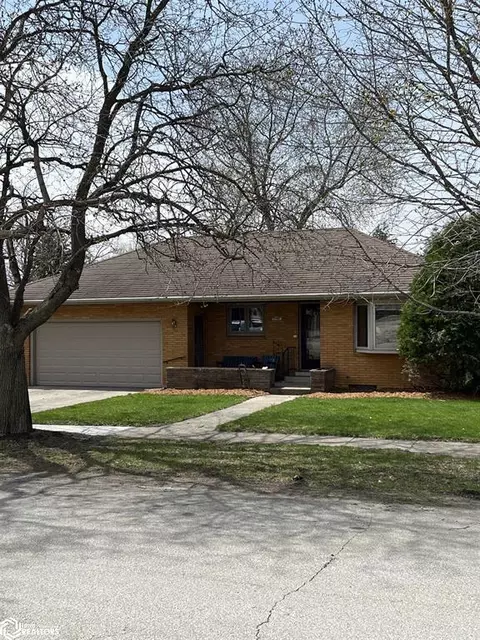 310 S Michigan, Hubbard, IA 50122