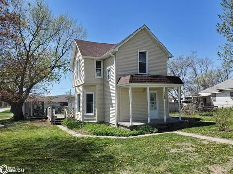 326 S Central St, Carson, IA 51525