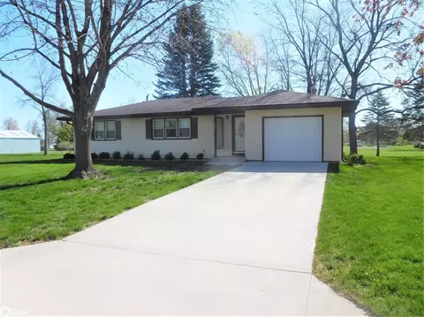 405 N West St, Jefferson, IA 50129