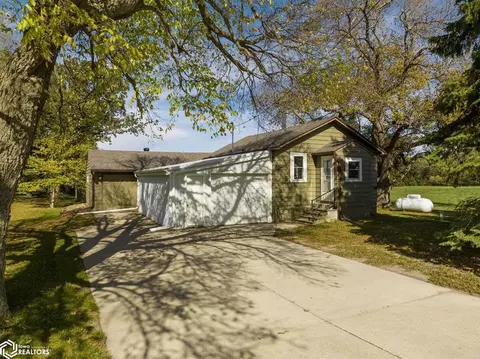 15250 300th St, Mason City, IA 50401