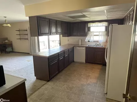 900 E 8th St, Atlantic, IA 50022 photo 6
