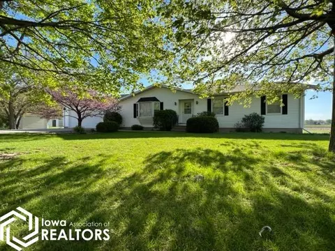 1700 Haskell St, Burlington, IA 52601