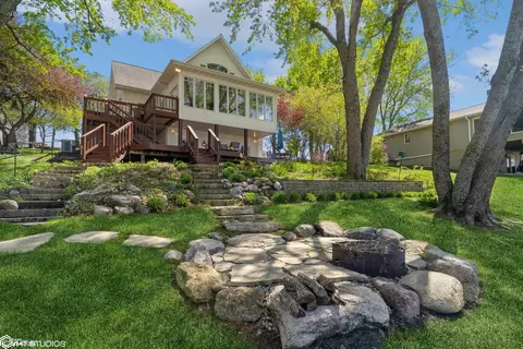 1271 Redbird Ln, Ellston, IA 50074