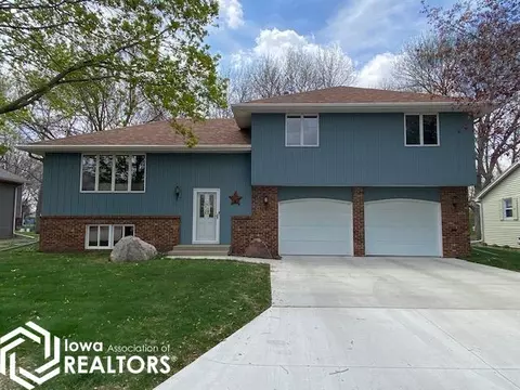 1501 N 23 St, Clear Lake, IA 50428