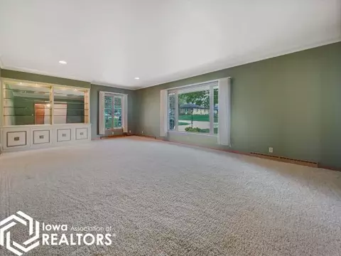 815 1st Ave SE, Hampton, IA 50441 photo 10