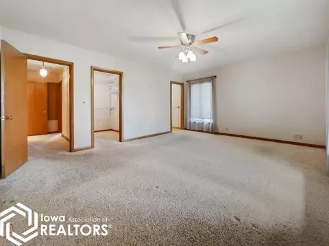 815 1st Ave SE, Hampton, IA 50441 photo 16