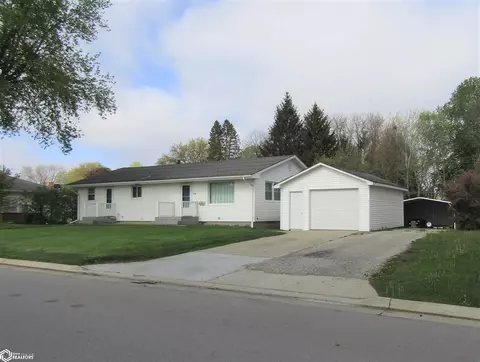 1107 Plum St, Atlantic, IA 50022