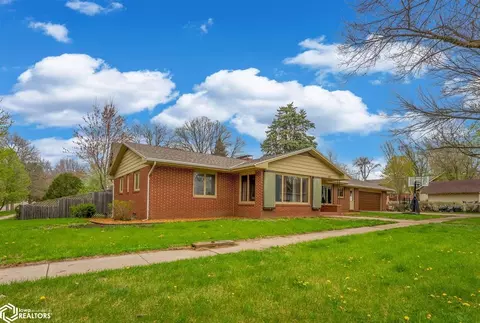 602 4th St, Ida Grove, IA 51445