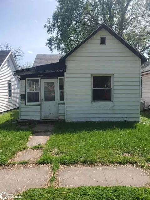 2812 J Ave, Fort Madison, IA 52627