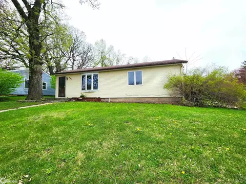 446 W O St, Forest City, IA 50436