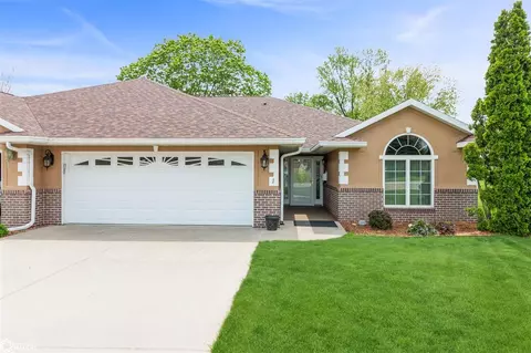 1 Klaas Ct #1, Marshalltown, IA 50158