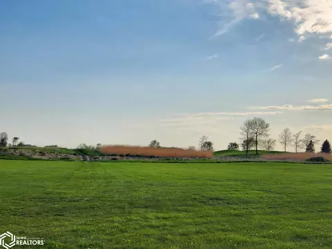 415 Brickyard Rd, Sheffield, IA 50475