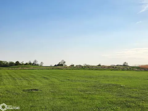 411 Brickyard Rd, Sheffield, IA 50475