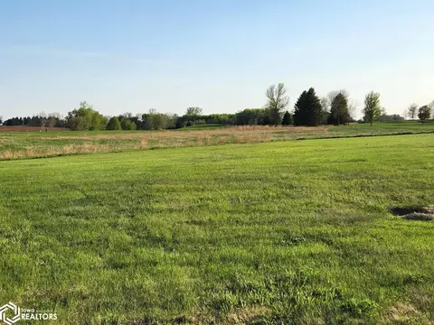 409 Brickyard Rd, Sheffield, IA 50475
