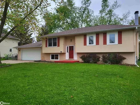 209 Wauconda Rd, Marshalltown, IA 50158