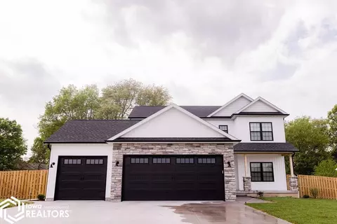 949 Horizon St, Burlington, IA 52601