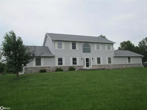 11332 Lakeside Dr, Burlington, IA 52601