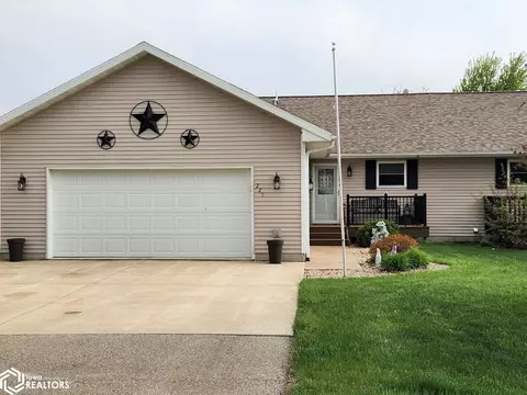 225 Westview Dr S, Rockwell, IA 50469