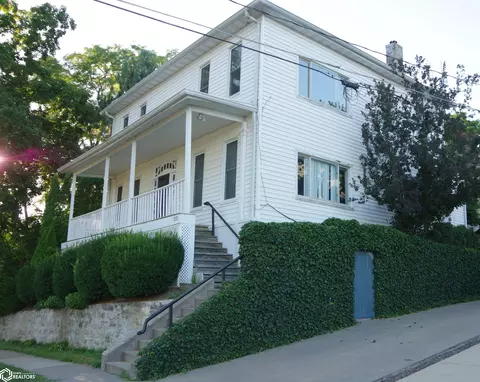 212 214 Spring St, Burlington, IA 52601