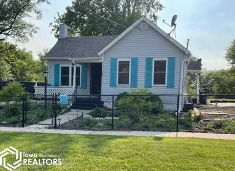 109 S Cherry St, Ottumwa, IA 52501