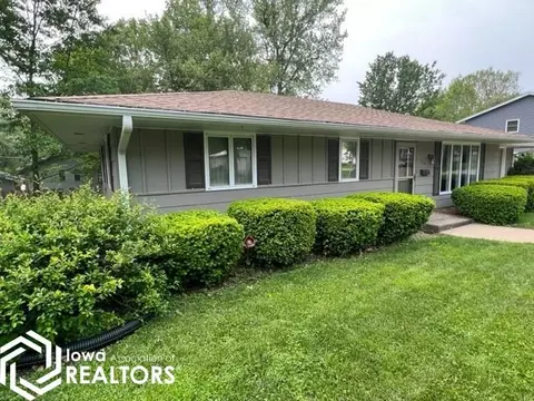 210 E Franklin, Centerville, IA 52544 photo 2