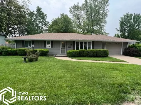 210 E Franklin, Centerville, IA 52544