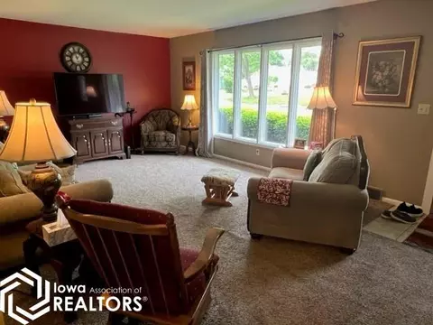 210 E Franklin, Centerville, IA 52544 photo 4