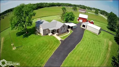1847 Hilton Rd, Keokuk, IA 52632