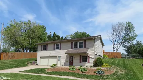2204 S 5th Ave, Marshalltown, IA 50158