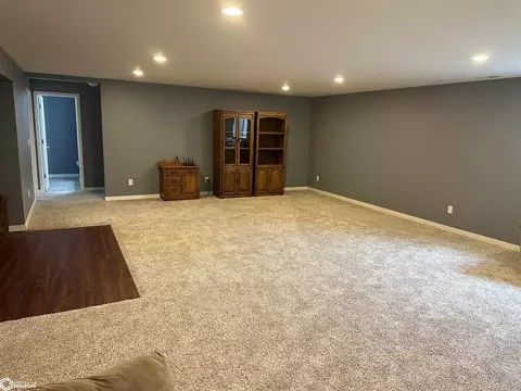 700 Willow Ct, Solon, IA 52333 photo 27