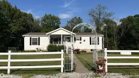 1875 N County Rd 890, Nauvoo, IL 62354