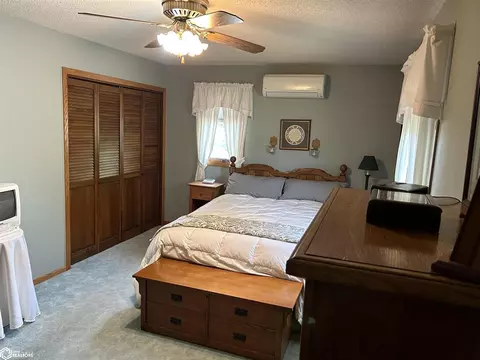 335 W Lyons St, Garner, IA 50438 photo 15