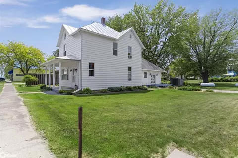 103 James Ave, Swedesburg, IA 52652