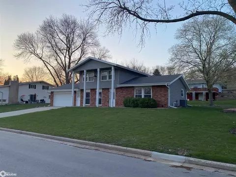 220 W South Ave, Algona, IA 50511