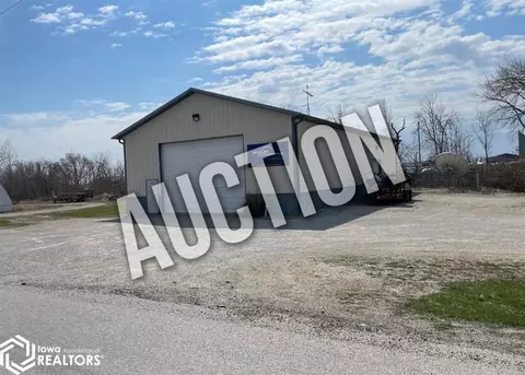 302 W Railway St, Huxley, IA 50124