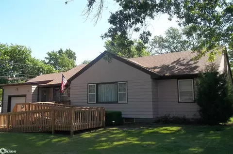 315 N Spruce St, Creston, IA 50801
