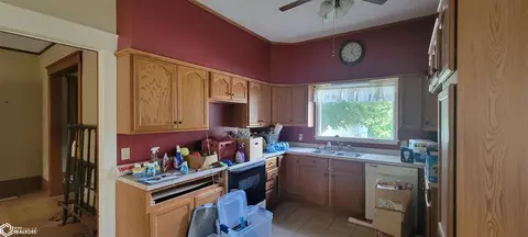 301 E Lucas St, Algona, IA 50511 photo 5