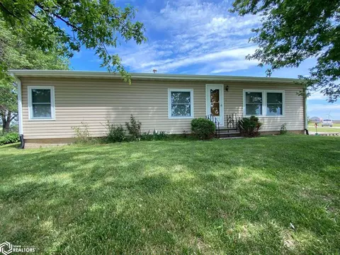 3166 110th St, Creston, IA 50801