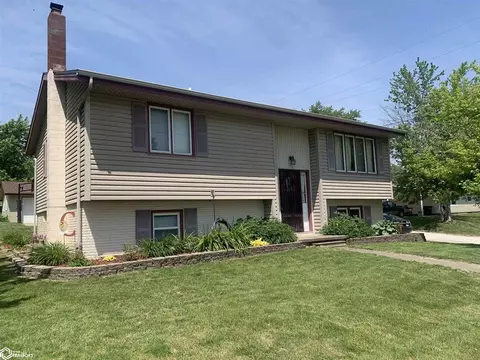 500 SE Q St, Leon, IA 50144