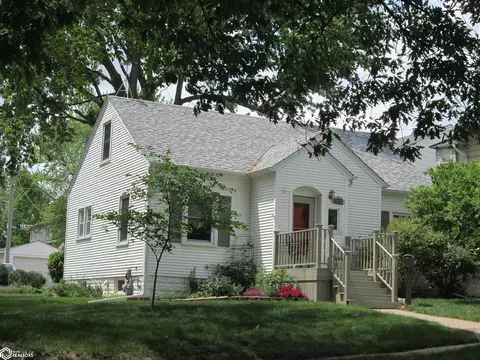 803 Linn St, Atlantic, IA 50022