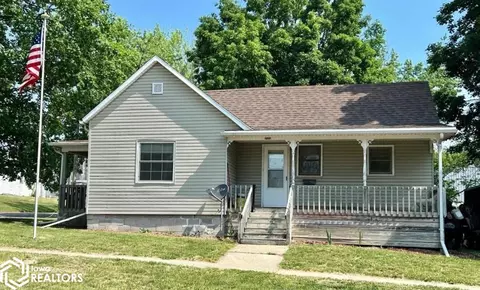 200 E Monroe, Mount Ayr, IA 50854