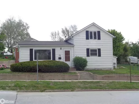322 N 1st St, Missouri Valley, IA 51555