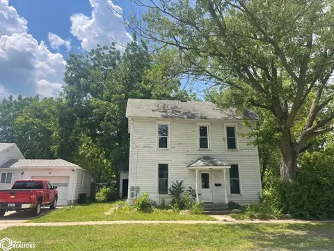 300 S 4th St, Fairfield, IA 52556