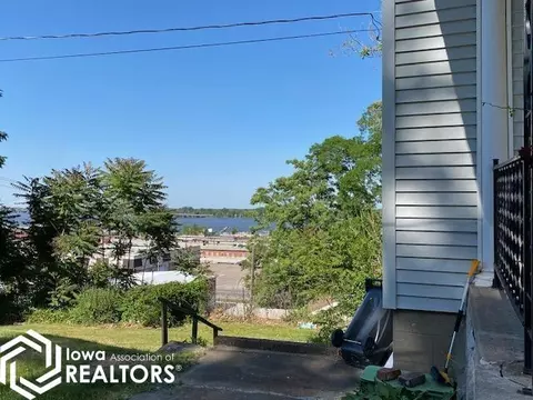 700 S Third St, Burlington, IA 52601 photo 5