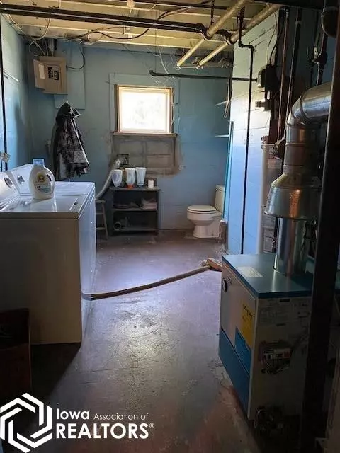 700 S Third St, Burlington, IA 52601 photo 14