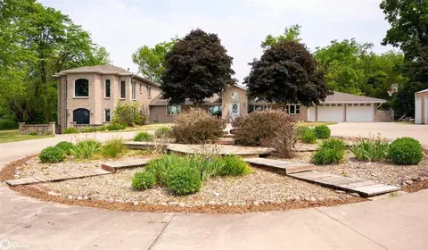 19217 Highway D20, Alden, IA 50006
