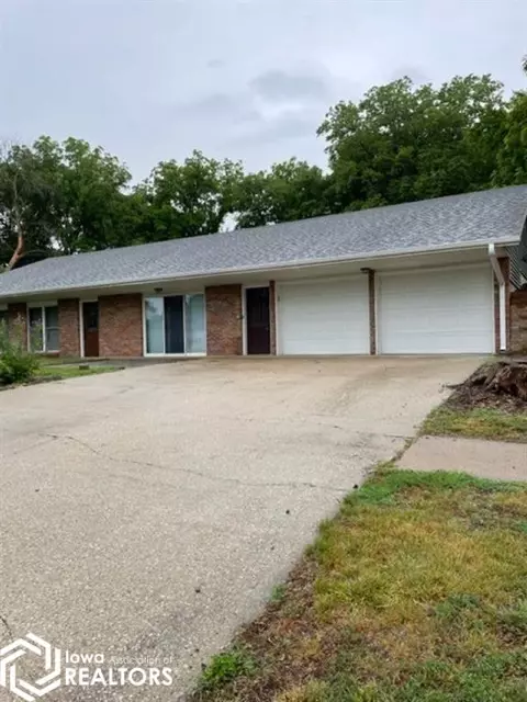 303 4th St, Anita, IA 50020